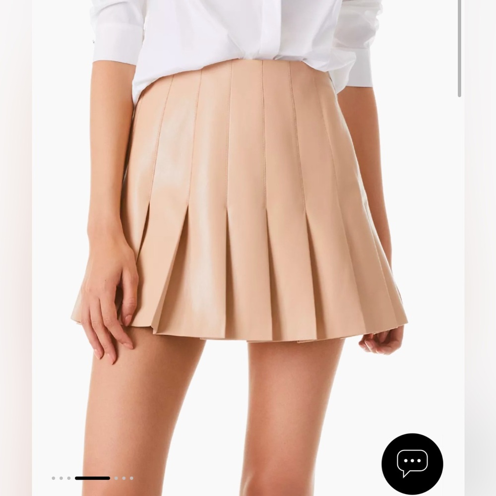 Alice + Olivia Nude Beige Pleated Mini Skirt